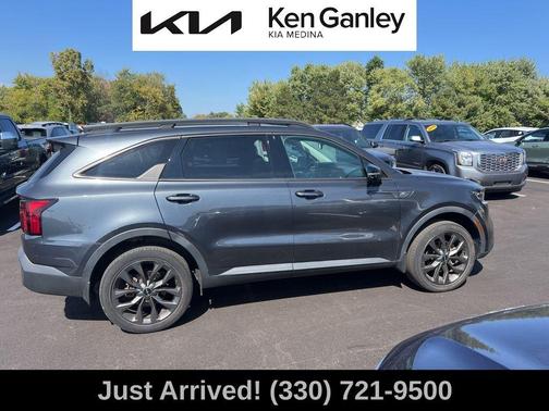2022 Kia Sorento X-Line EX
