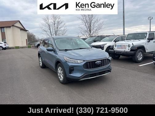 Vapor Blue Metallic 2023 Ford Escape Active