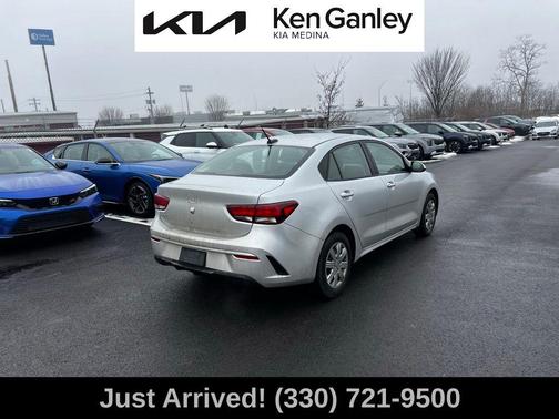 2022 Kia Rio LX
