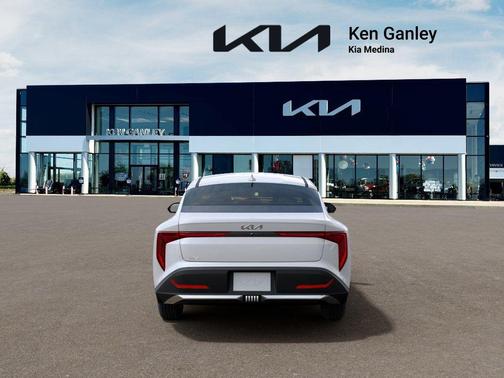 Snow White Pearl 2026 Kia K4 LXS
