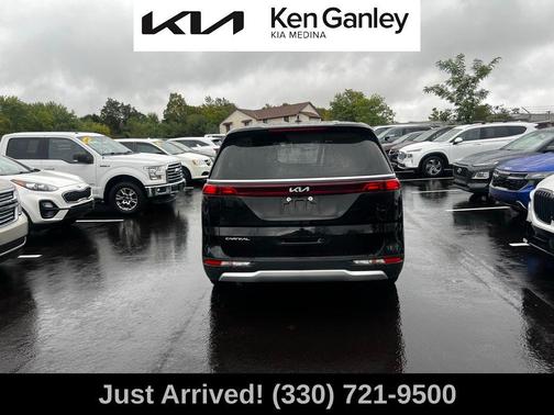 2024 Kia Carnival LX Seat Package