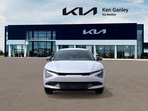 2025 Kia EV6 Wind