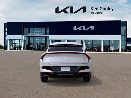 2025 Kia EV6 Wind