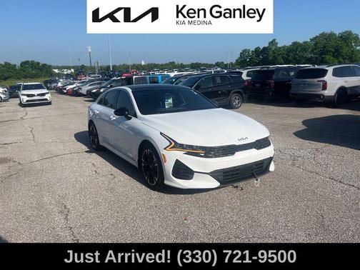 2023 Kia K5 GT-Line