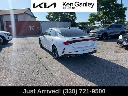 2023 Kia K5 GT-Line