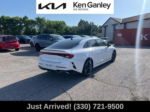 2023 Kia K5 GT-Line
