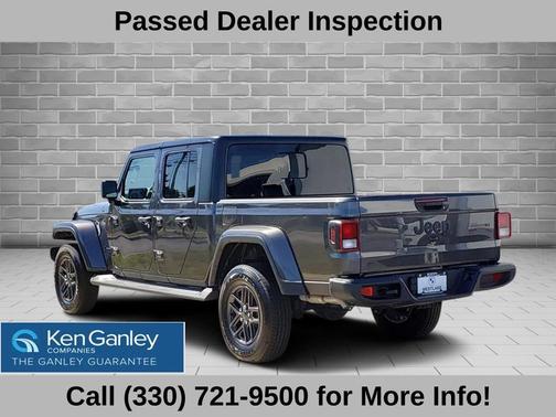 2025 Jeep Gladiator Sport