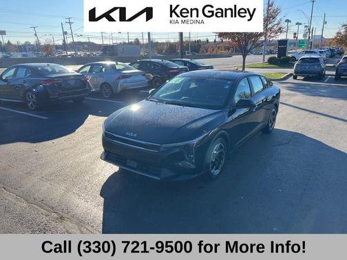 2025 Kia K4 EX