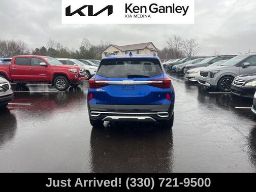 2022 Kia Seltos Nightfall