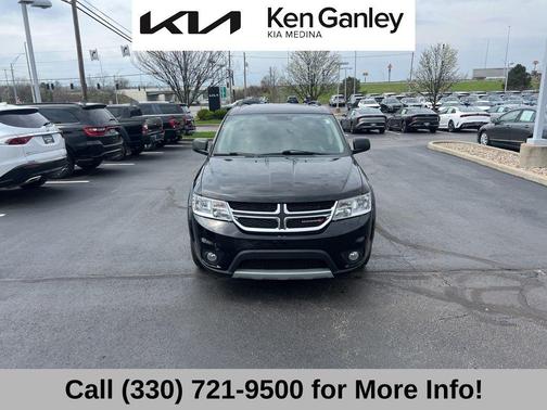Pitch Black Clearcoat 2017 Dodge Journey SXT
