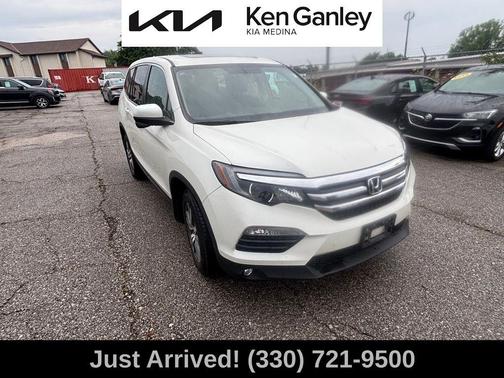 2017 Honda Pilot EX-L w/ Navigation