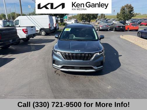 2024 Kia Carnival EX