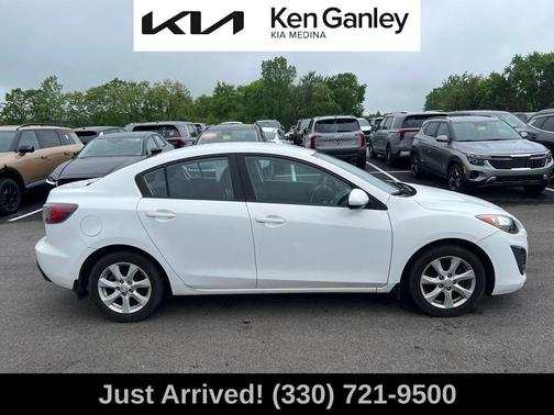 Crystal White Pearl Mica 2011 Mazda Mazda3 i Touring