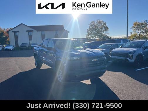 2023 Chevrolet Colorado WT