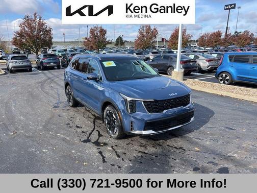 2025 Kia Sorento S