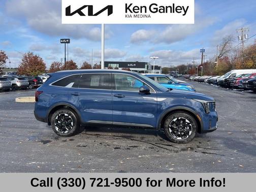 2025 Kia Sorento S
