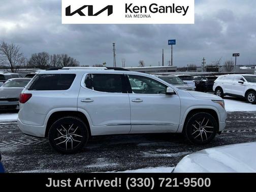 2019 GMC Acadia Denali