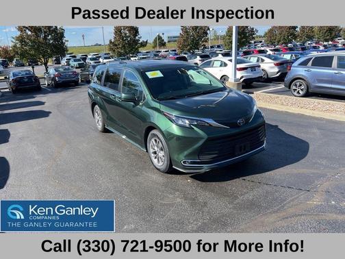 2023 Toyota Sienna XLE