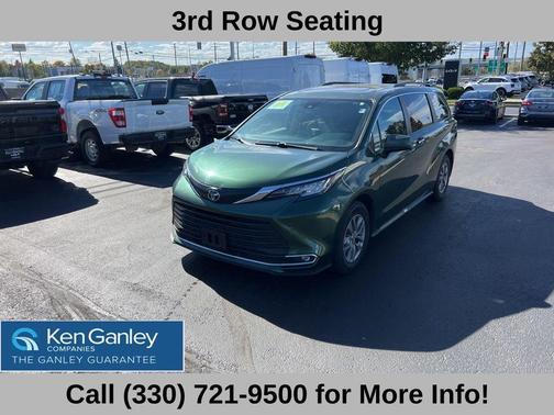2023 Toyota Sienna XLE