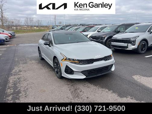 Wolf Gray 2024 Kia K5 GT-Line