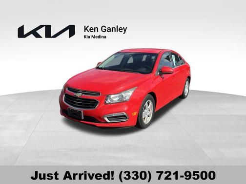 Red 2015 Chevrolet Cruze 1LT