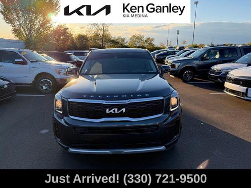 2022 Kia Telluride LX