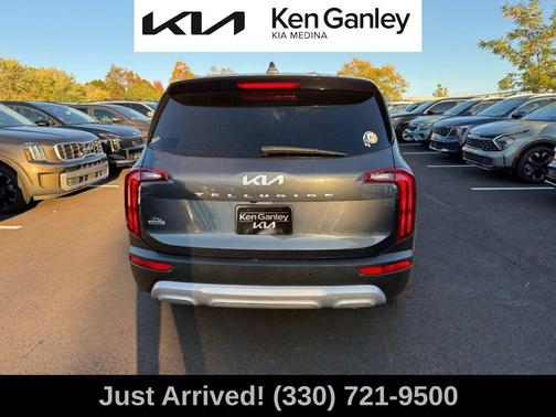 2022 Kia Telluride LX