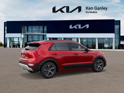 2025 Kia Niro EX
