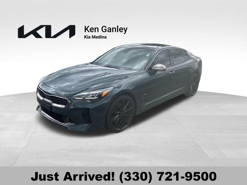 2022 Kia Stinger GT-Line