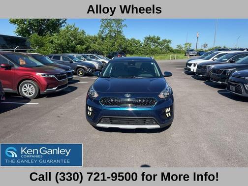Deep Cerulean 2021 Kia Niro LXS