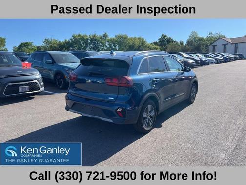 Deep Cerulean 2021 Kia Niro LXS