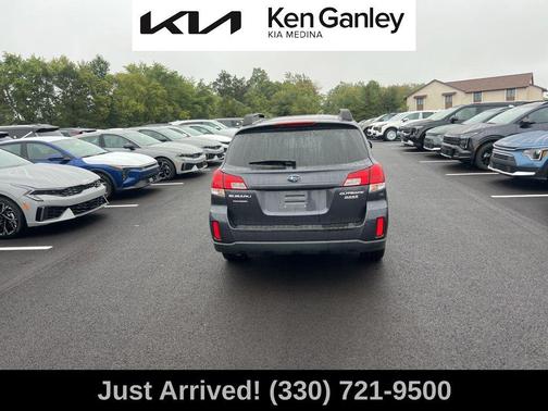 2010 Subaru Outback 2.5i