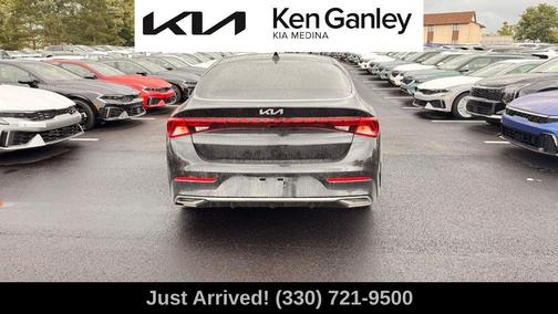 2022 Kia K5 EX