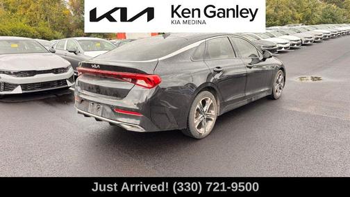 2022 Kia K5 EX