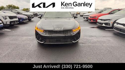 2022 Kia K5 EX