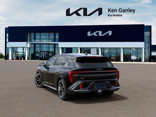 AURORABLACKPEAR 2026 Kia K4 GT-LINE