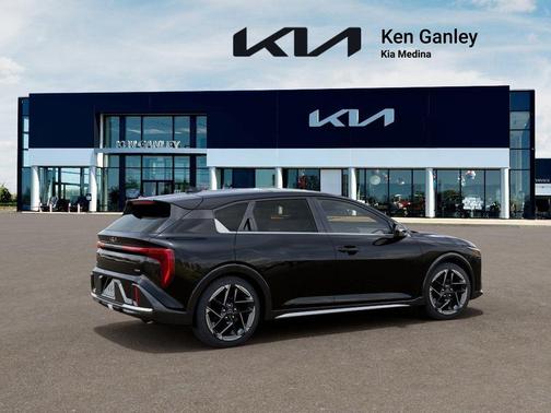 AURORABLACKPEAR 2026 Kia K4 GT-LINE