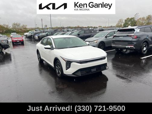 2025 Kia K4