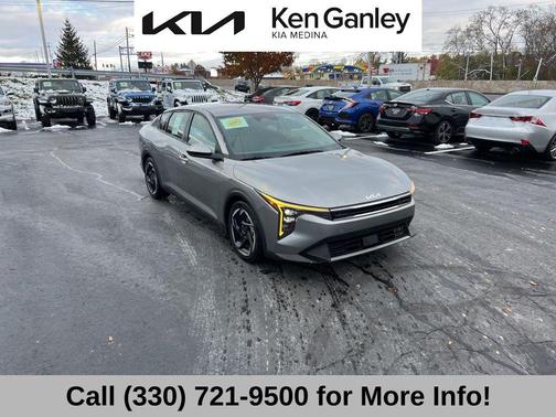 2025 Kia K4 EX