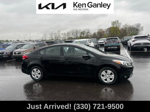 Aurora Black 2017 Kia Forte LX