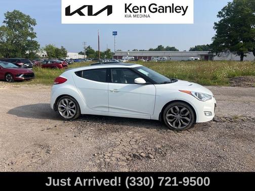 2013 Hyundai Veloster Base