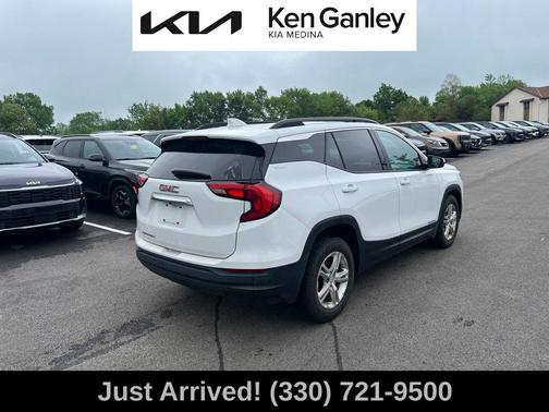 Summit White 2019 GMC Terrain SLE