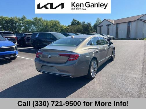 Pepperdust Metallic 2017 Buick LaCrosse Essence