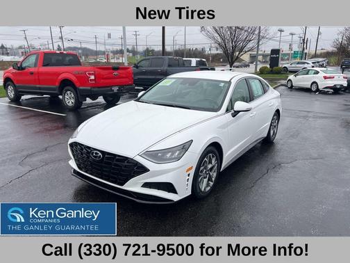 2022 Hyundai SONATA SEL