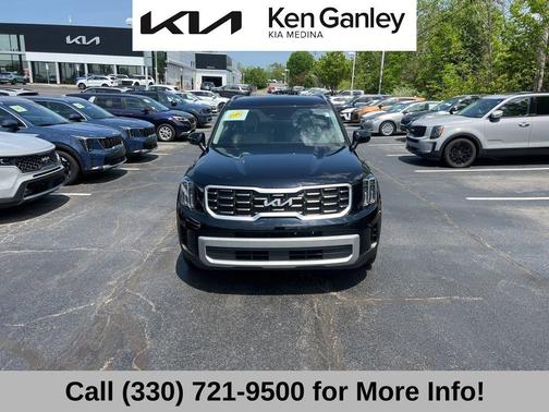 Ebony Black 2023 Kia Telluride S