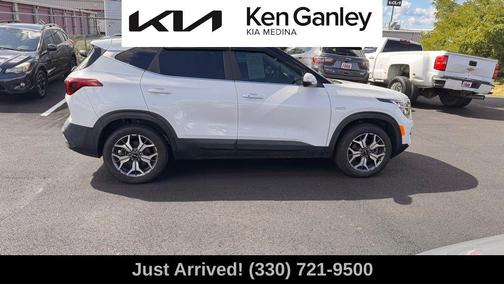 2022 Kia Seltos EX