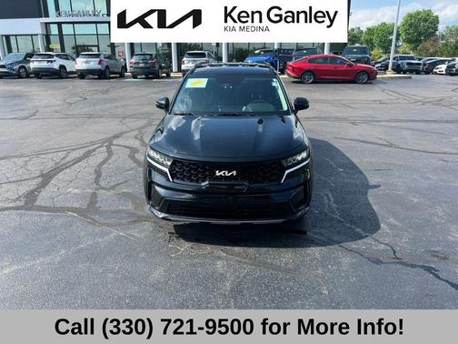 Ebony Black 2023 Kia Sorento S