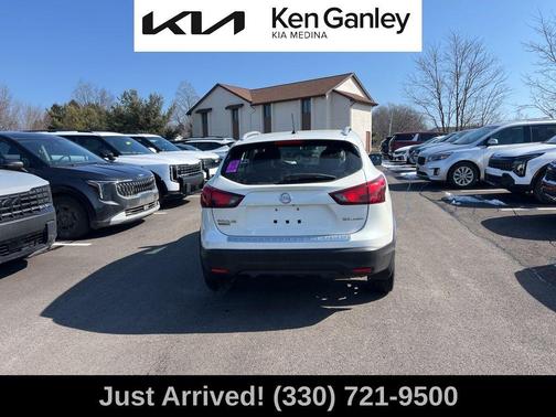 2017 Nissan Rogue Sport SL