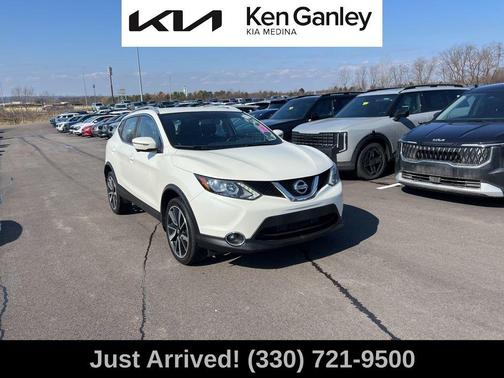2017 Nissan Rogue Sport SL