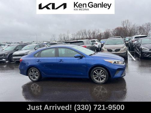 Deep Sea Blue 2023 Kia Forte LXS